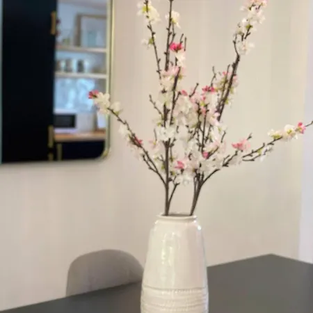 Escape To Serenity - 3 Bedroom Townhouse By The Sea! 펜션 마르베야